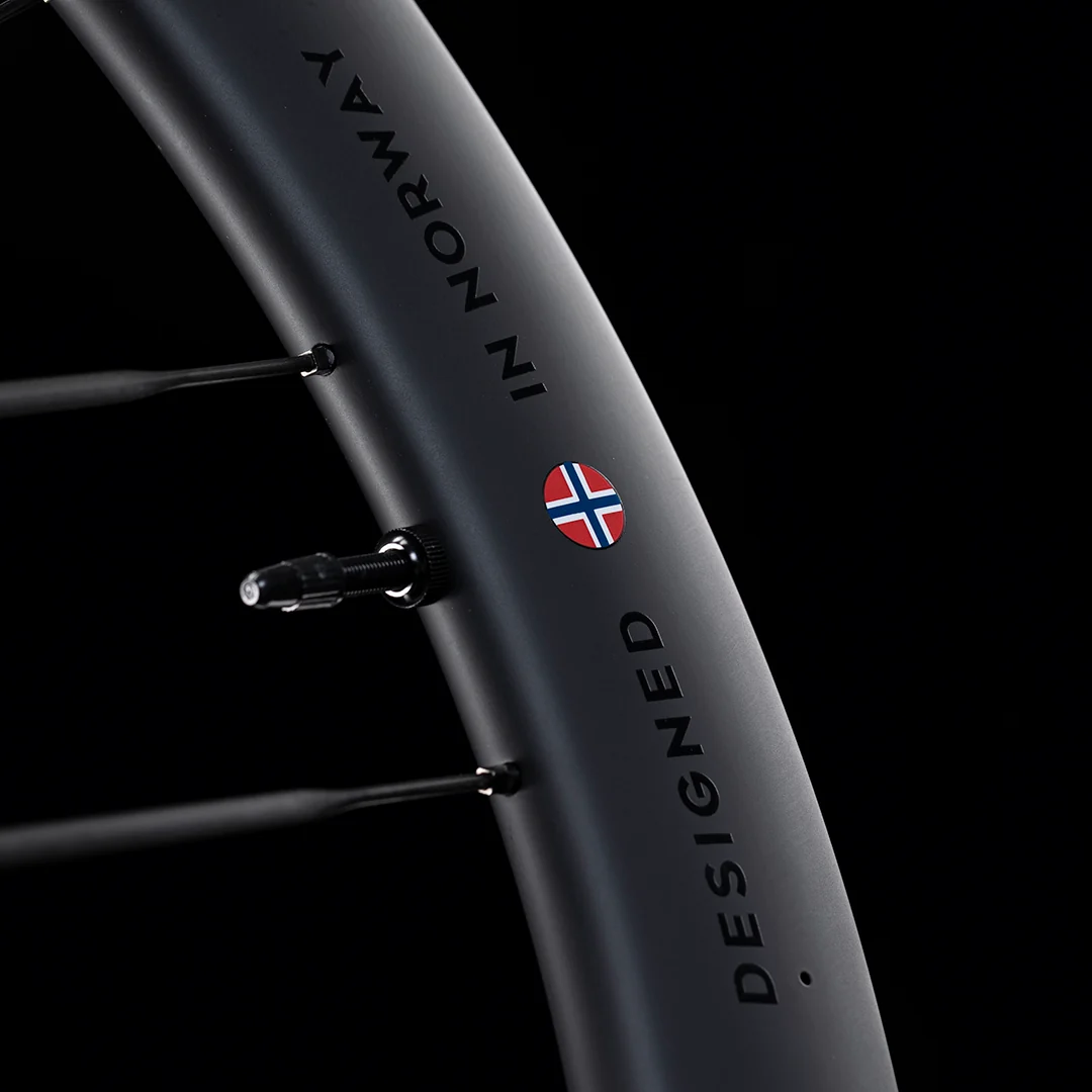 UNAAS Pro D50 Disc Brake Wheelset - Image 8